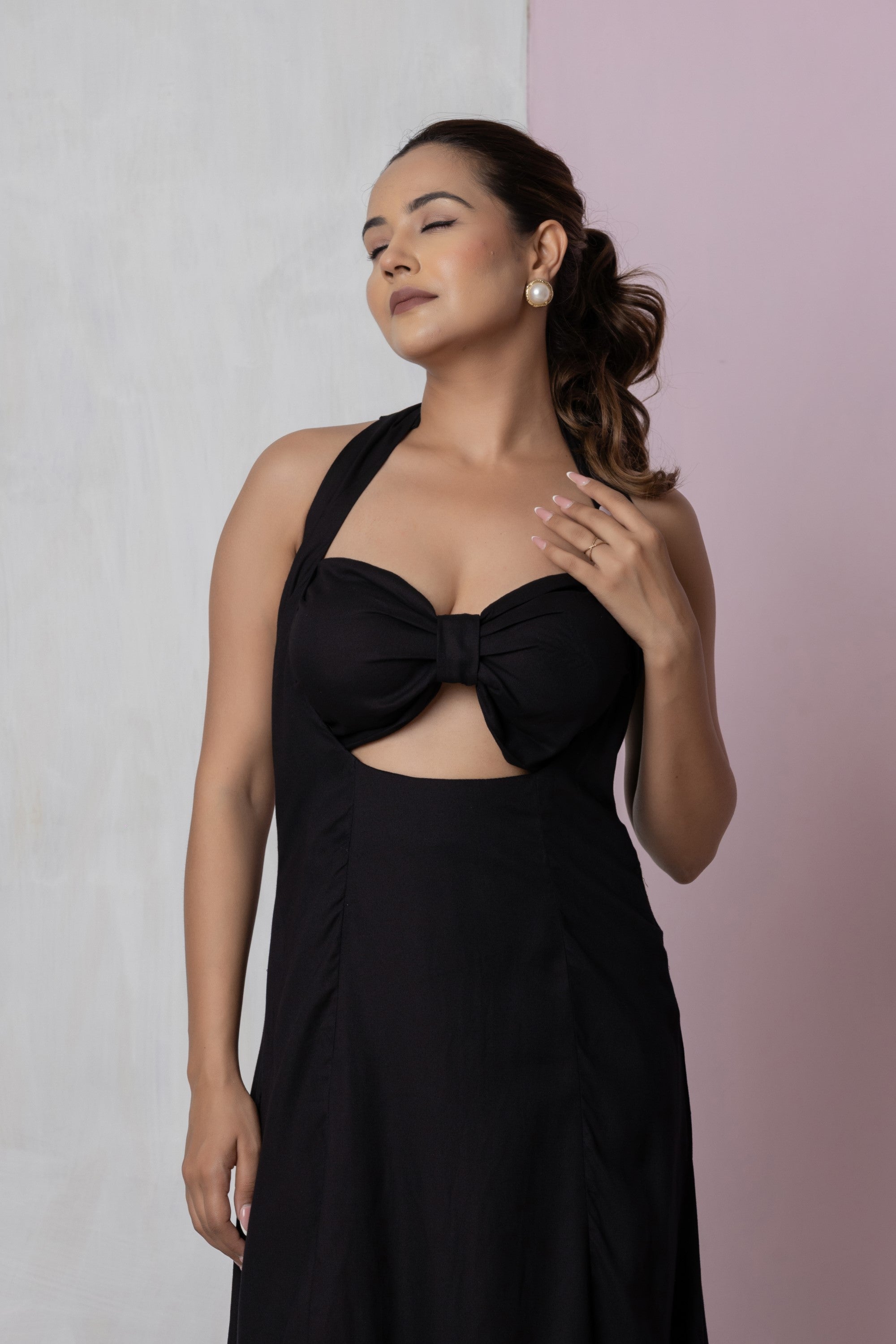 Black Halter Neck Bow Cutout Maxi Dress