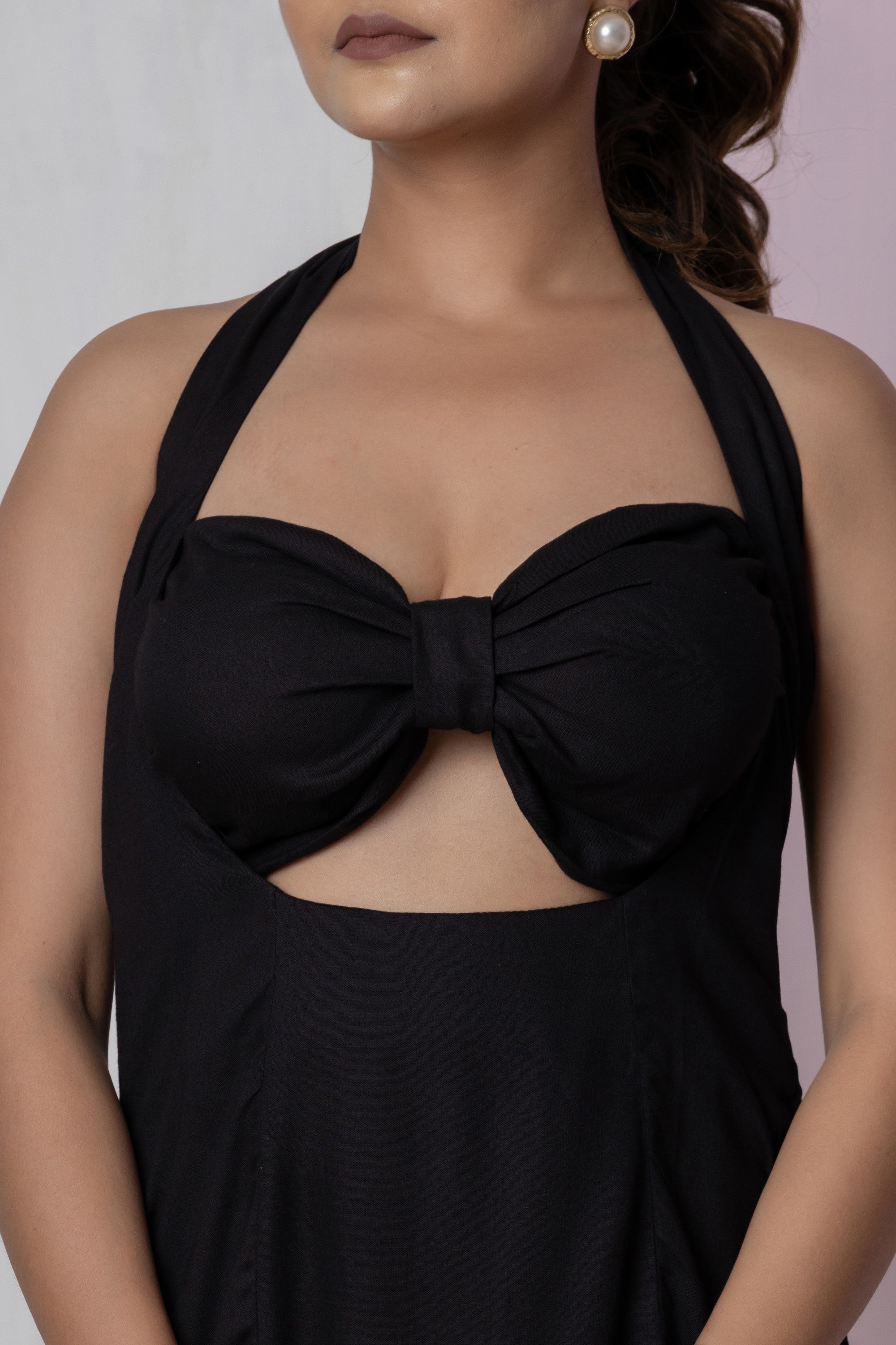 Black Halter Neck Bow Cutout Maxi Dress