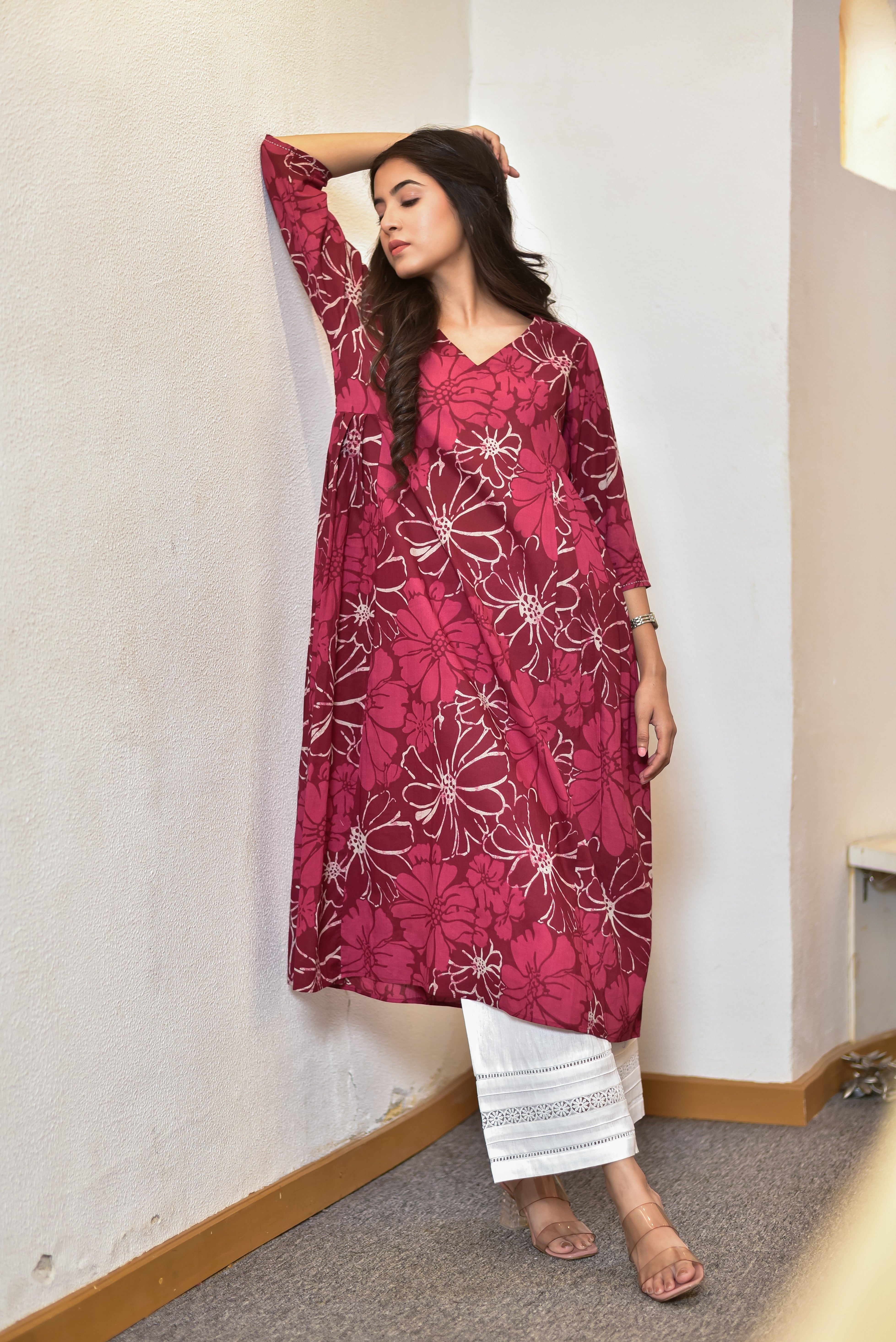 Floral Side-Pleat Kurta