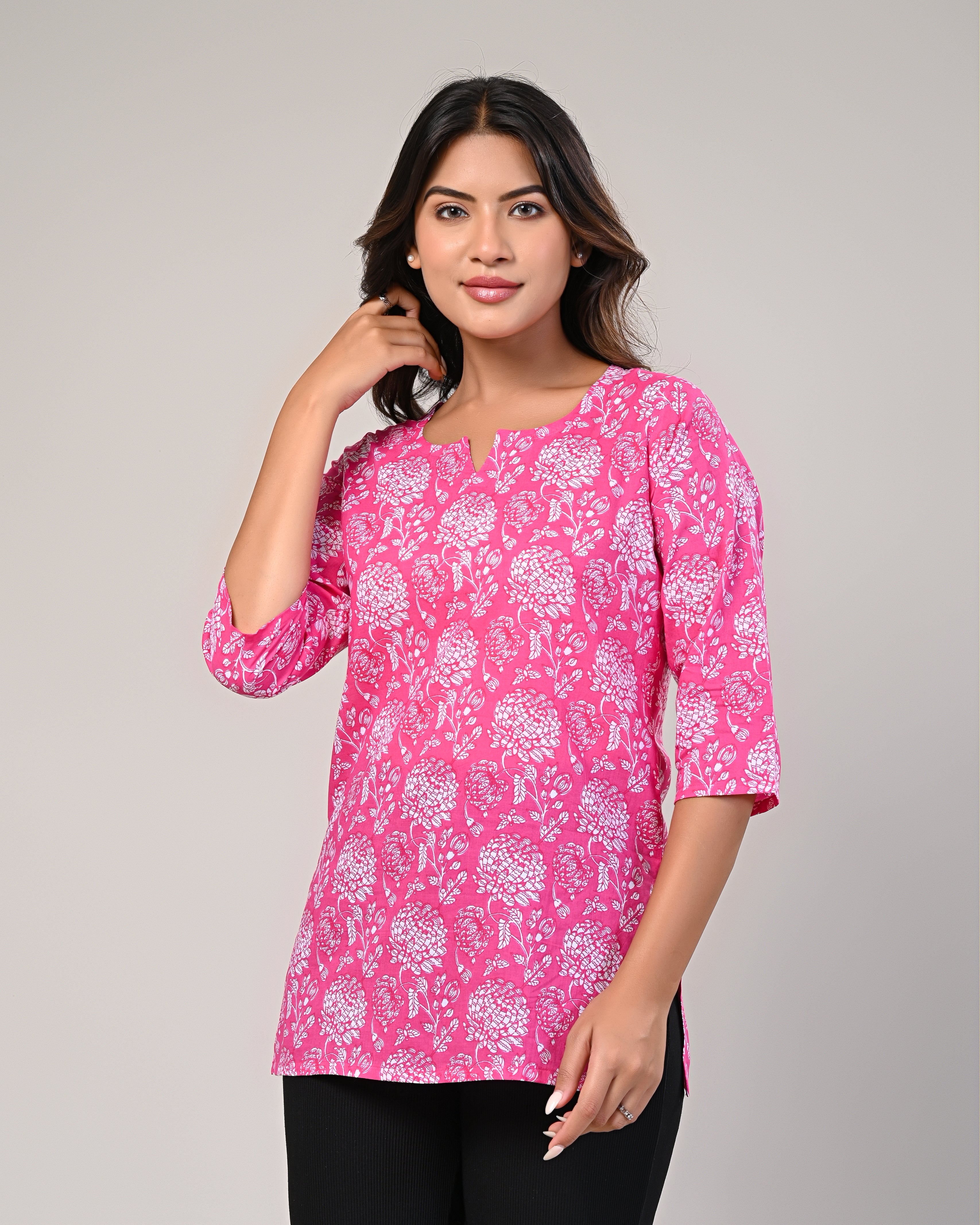 Women’s Pink Printed Kurti