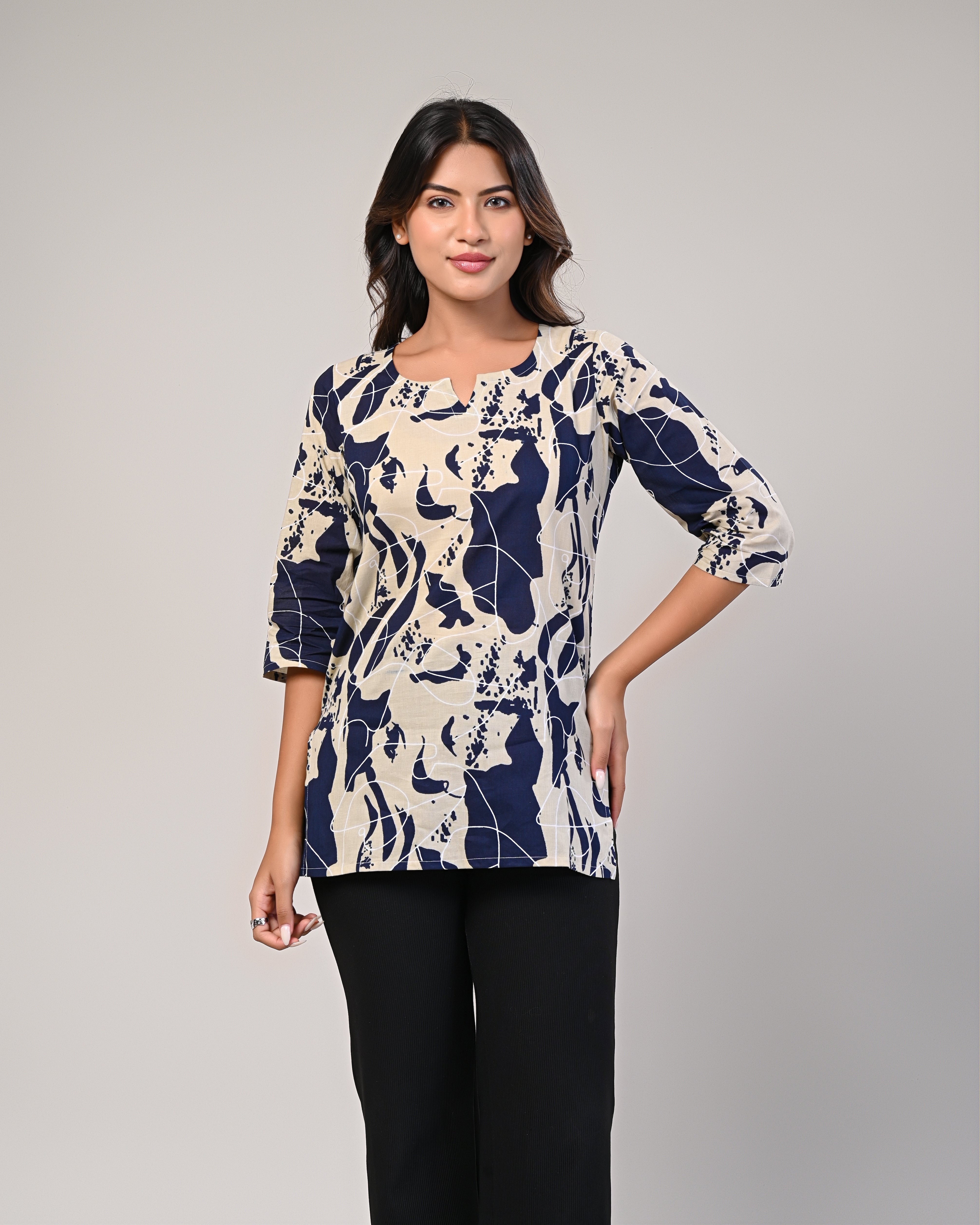 Women’s Navy Blue & Beige Printed Kurti