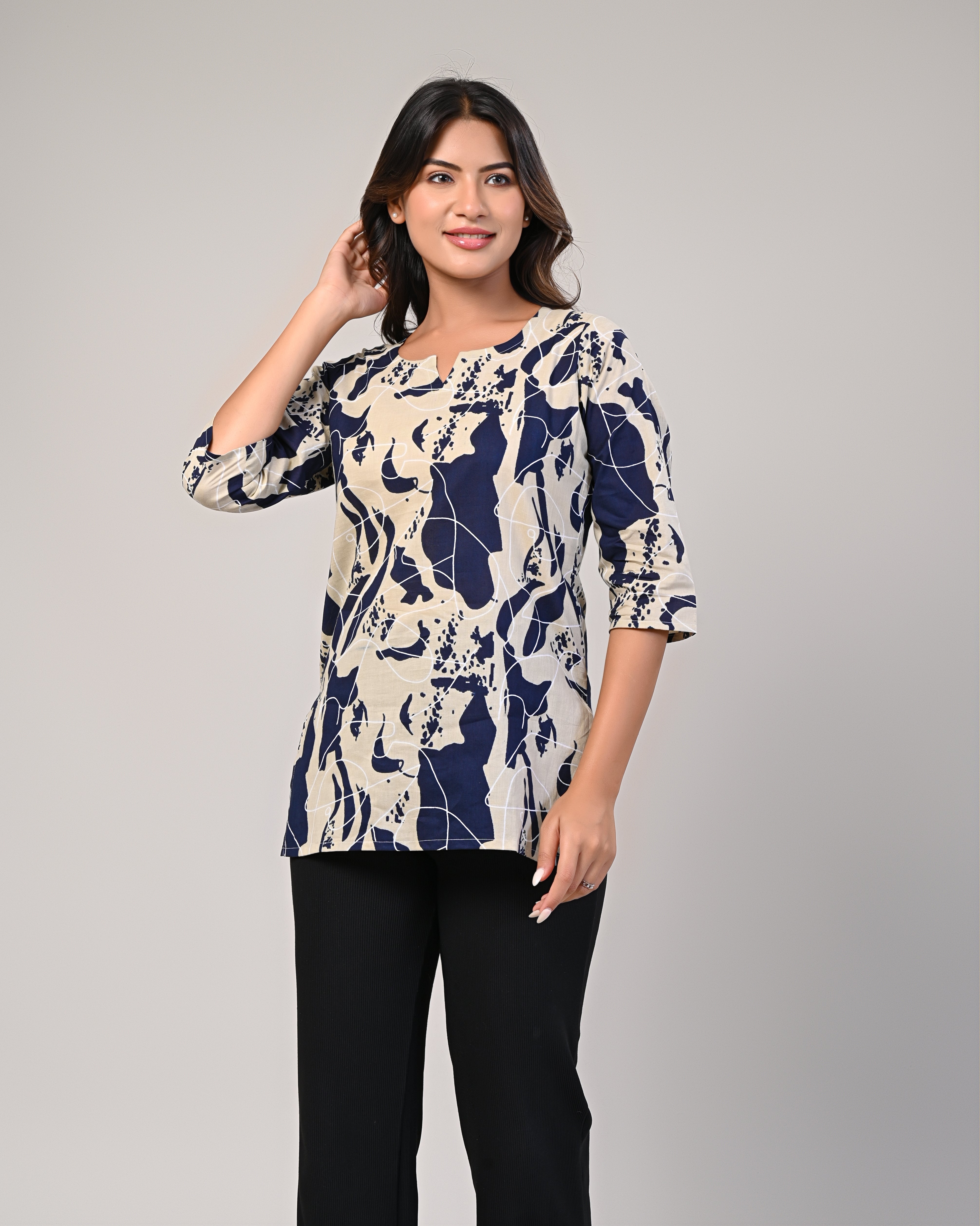 Women’s Navy Blue & Beige Printed Kurti
