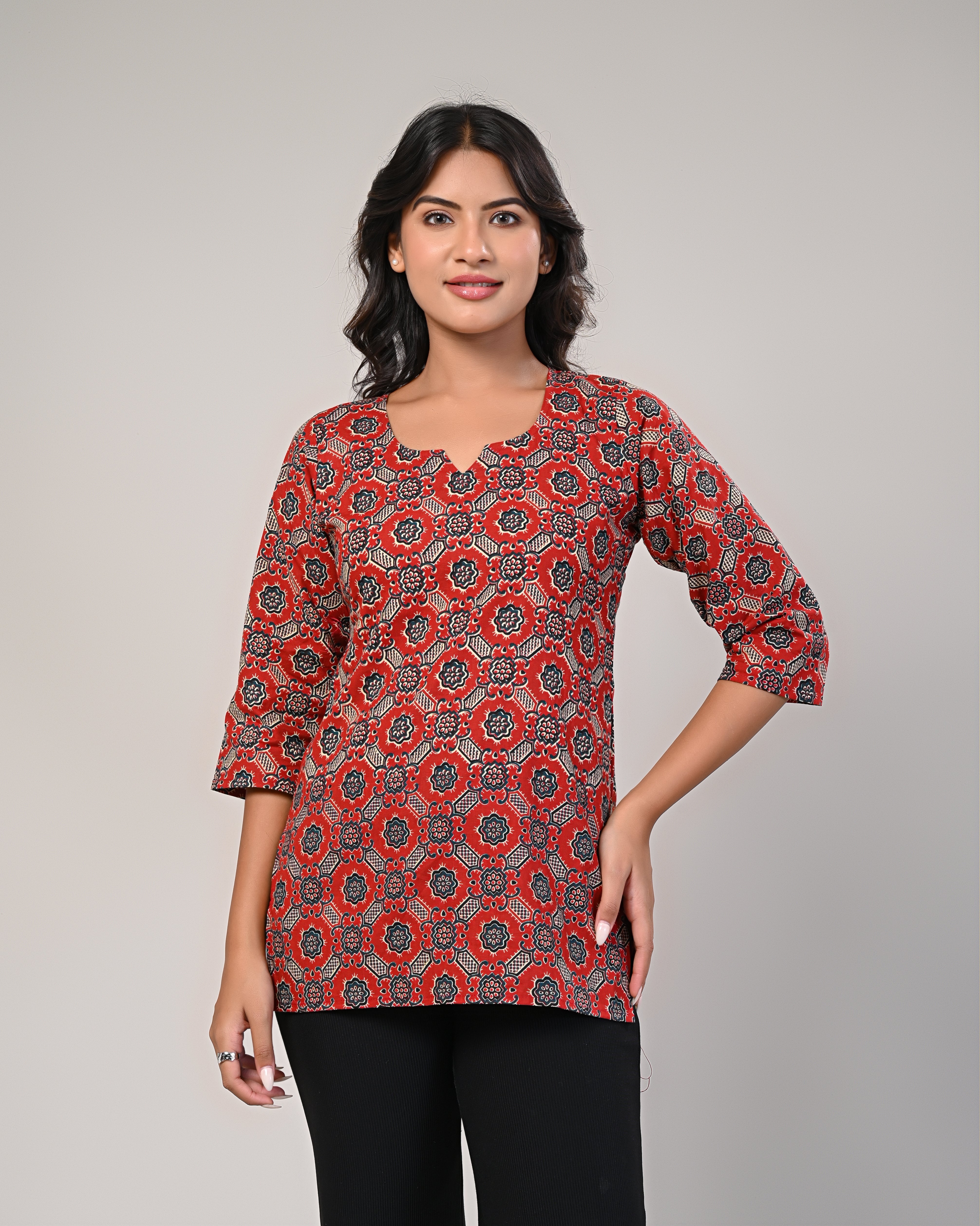 Women’s Maroon Printed Kurti