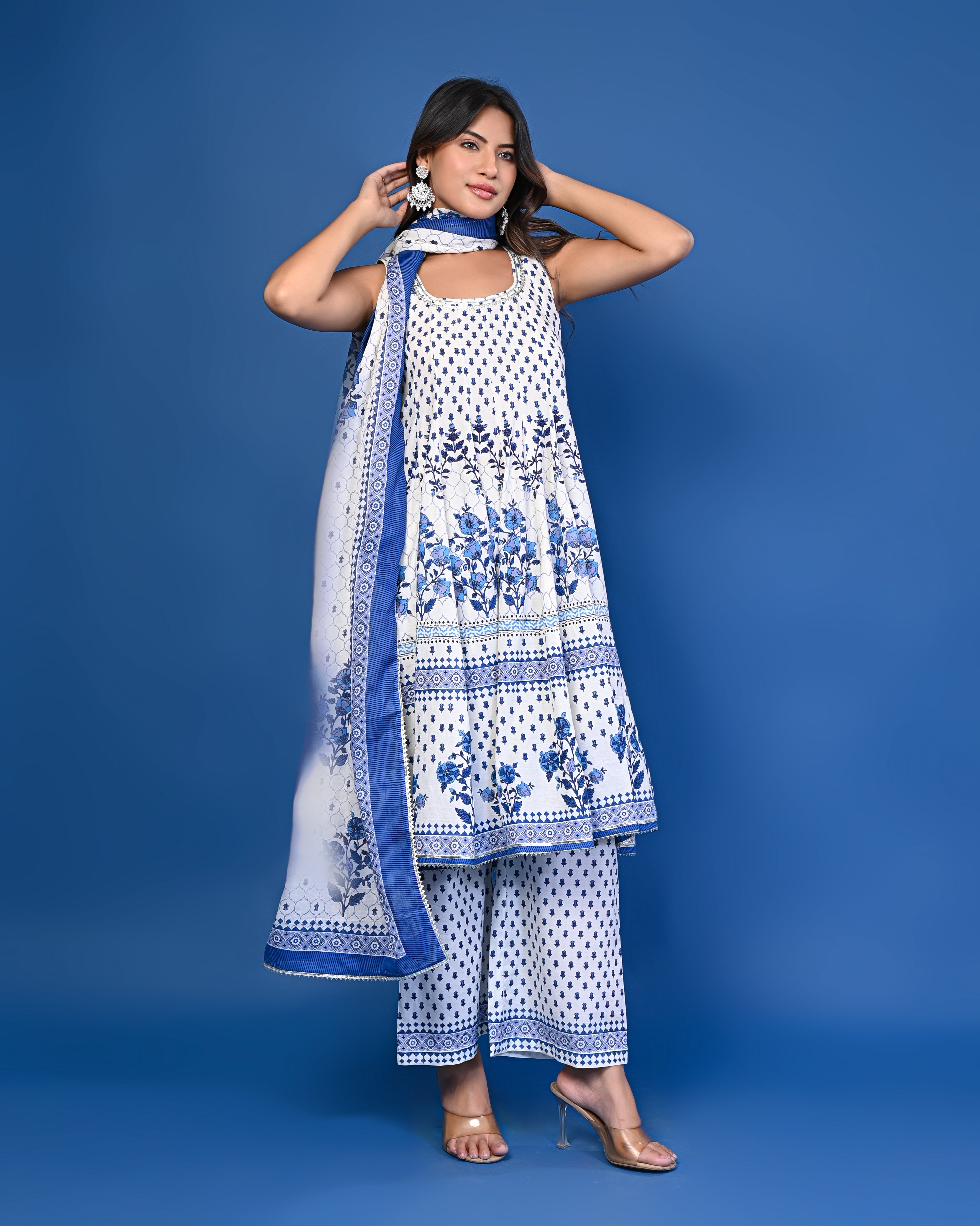 Blue & White Floral Printed 3-Piece Suit Set