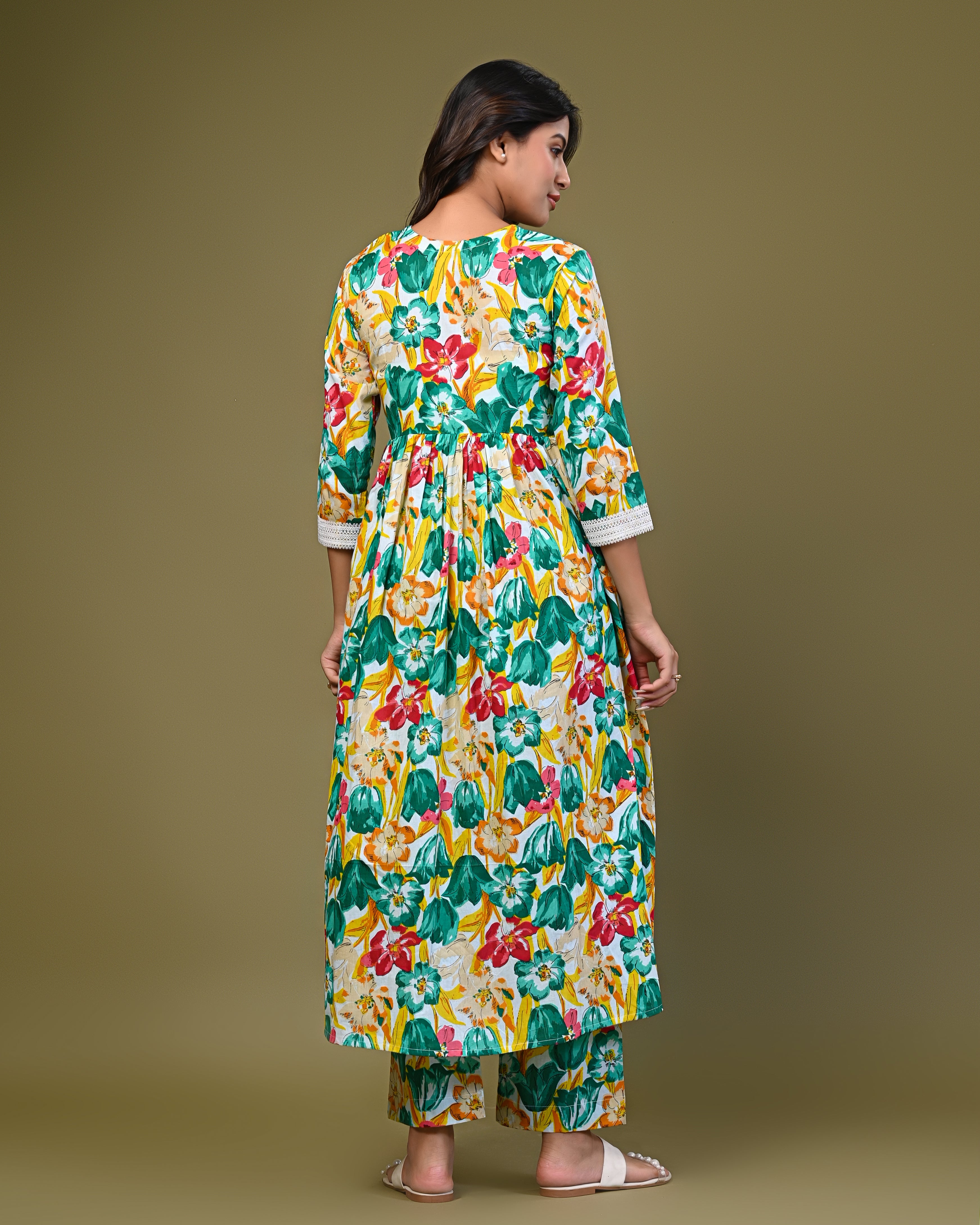 Women's Floral Printed A-Line Kurta Set with Lace Detailing