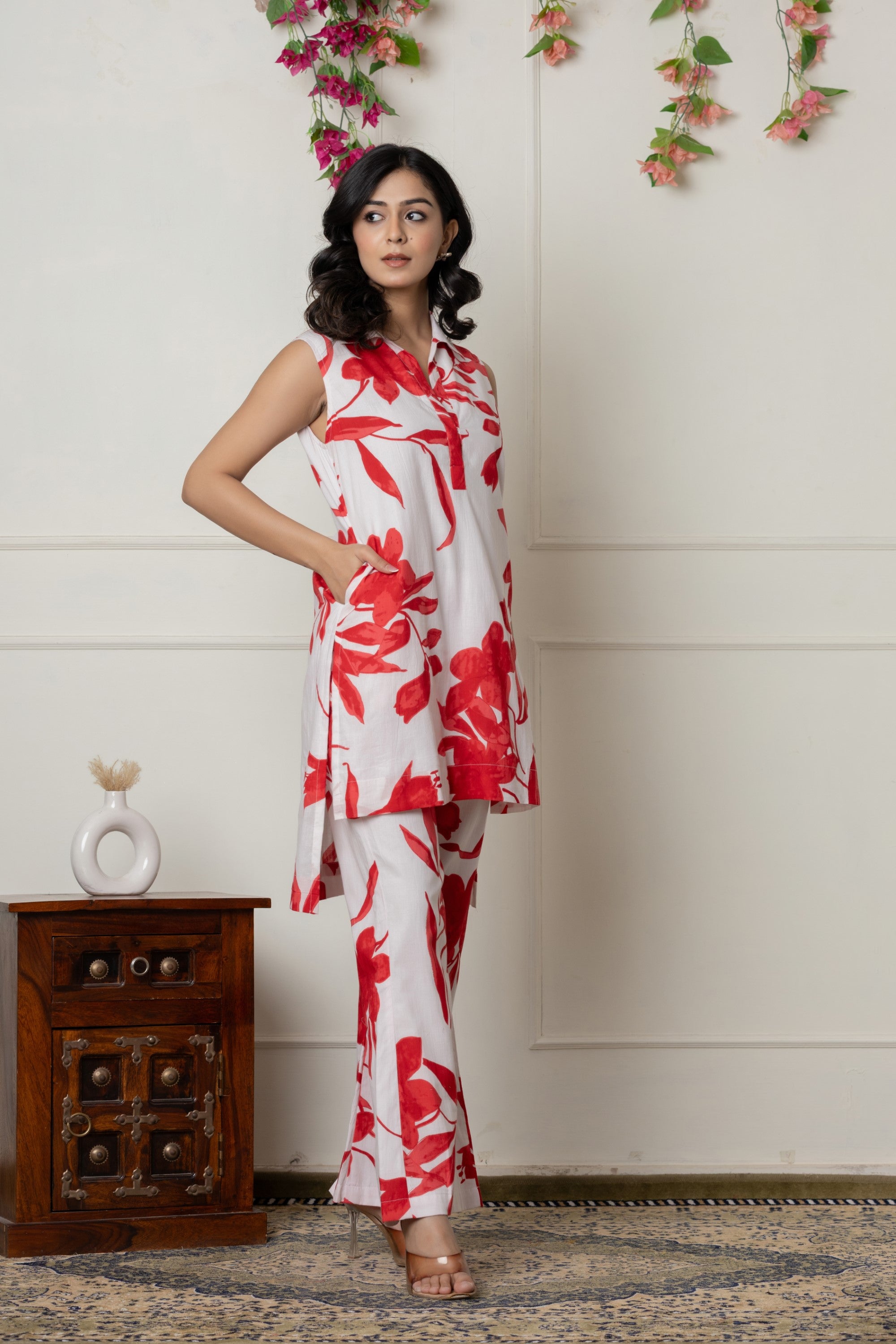 Red & White Floral Printed Sleeveless Co-ord Set