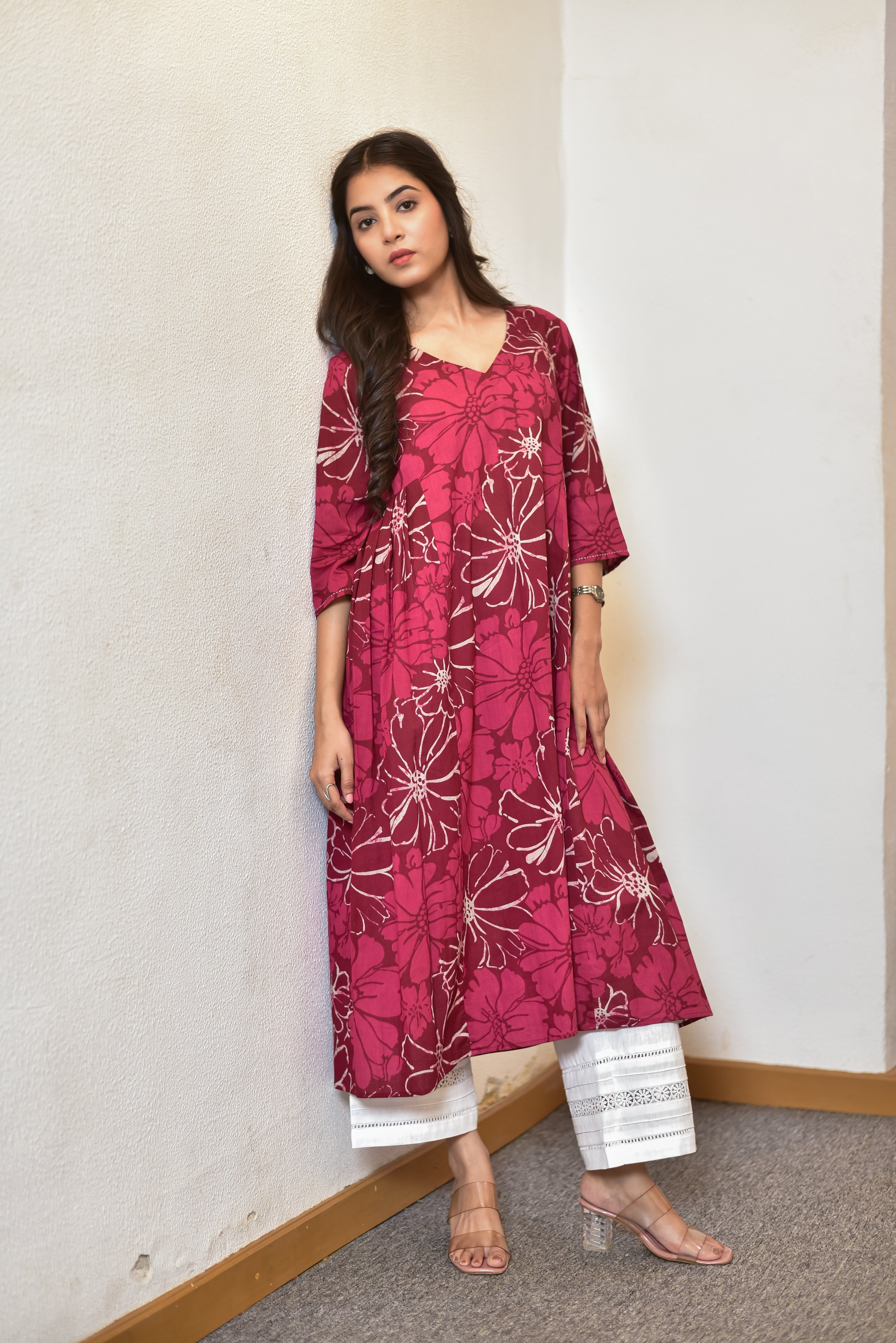 Floral Side-Pleat Kurta
