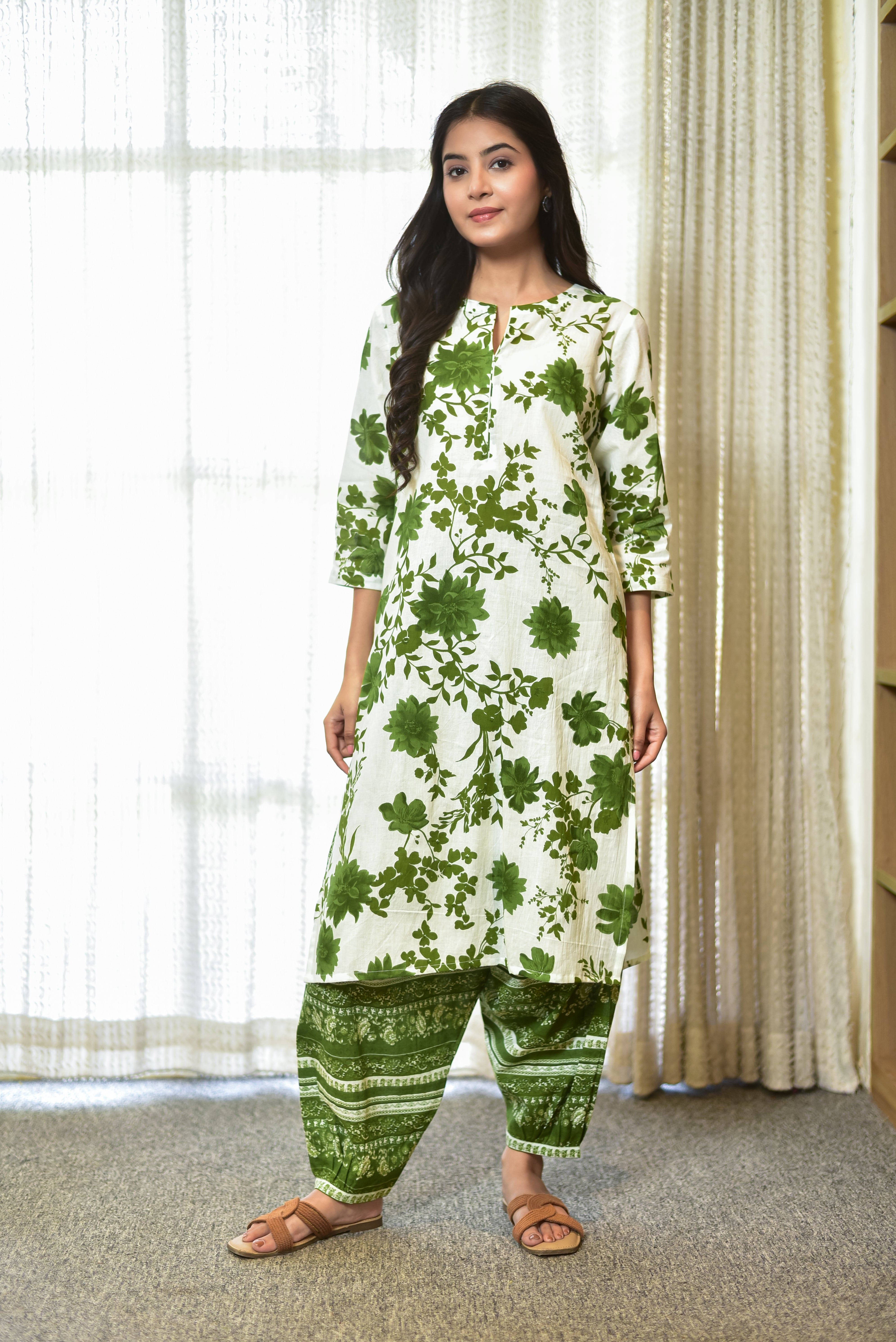 Relaxed Cotton Salwar Set (Green & White)