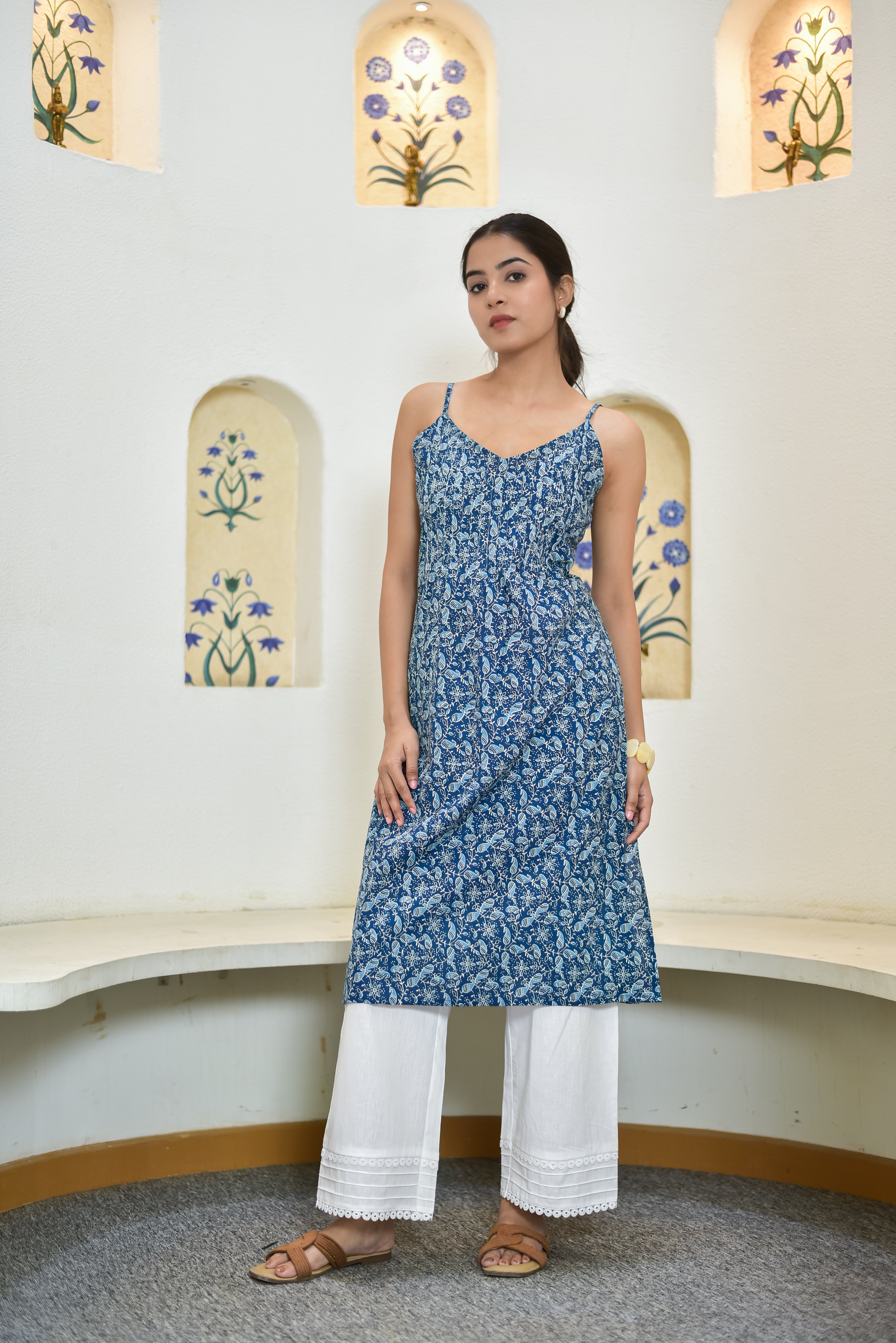 Blue Floral Sleeveless Kurti