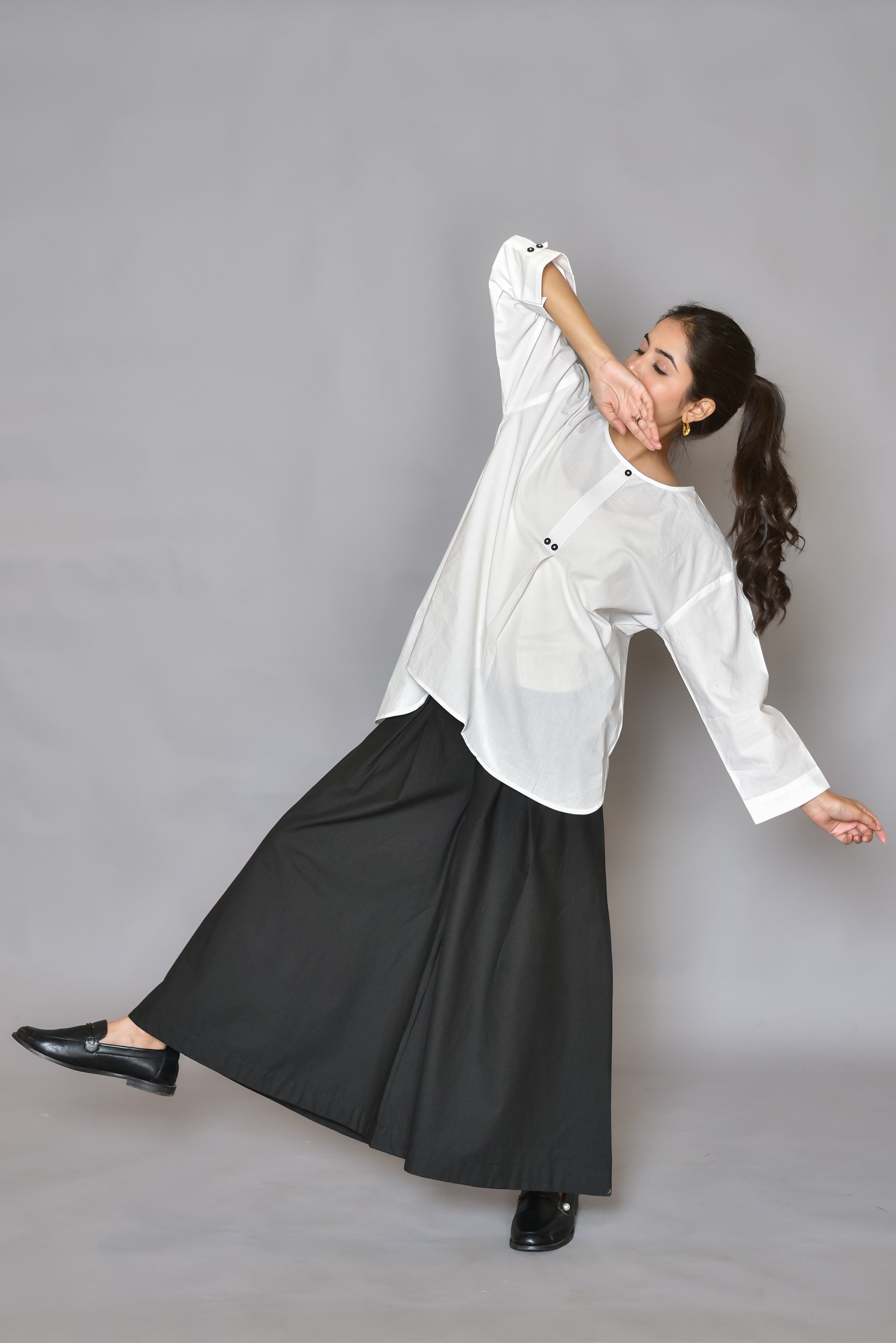 Minimalist High-Low Loose-Fit Top