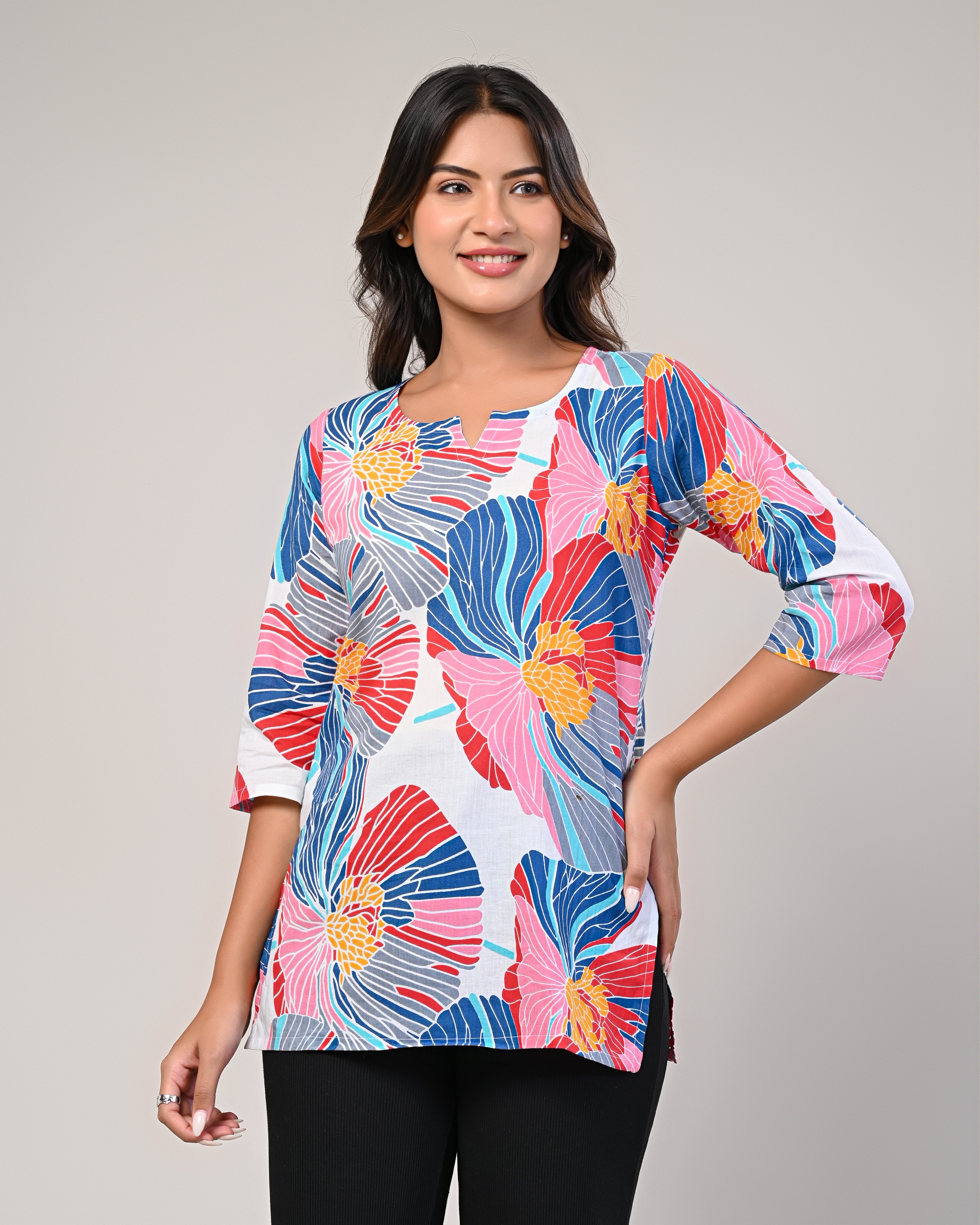 Women’s Floral Printed Top