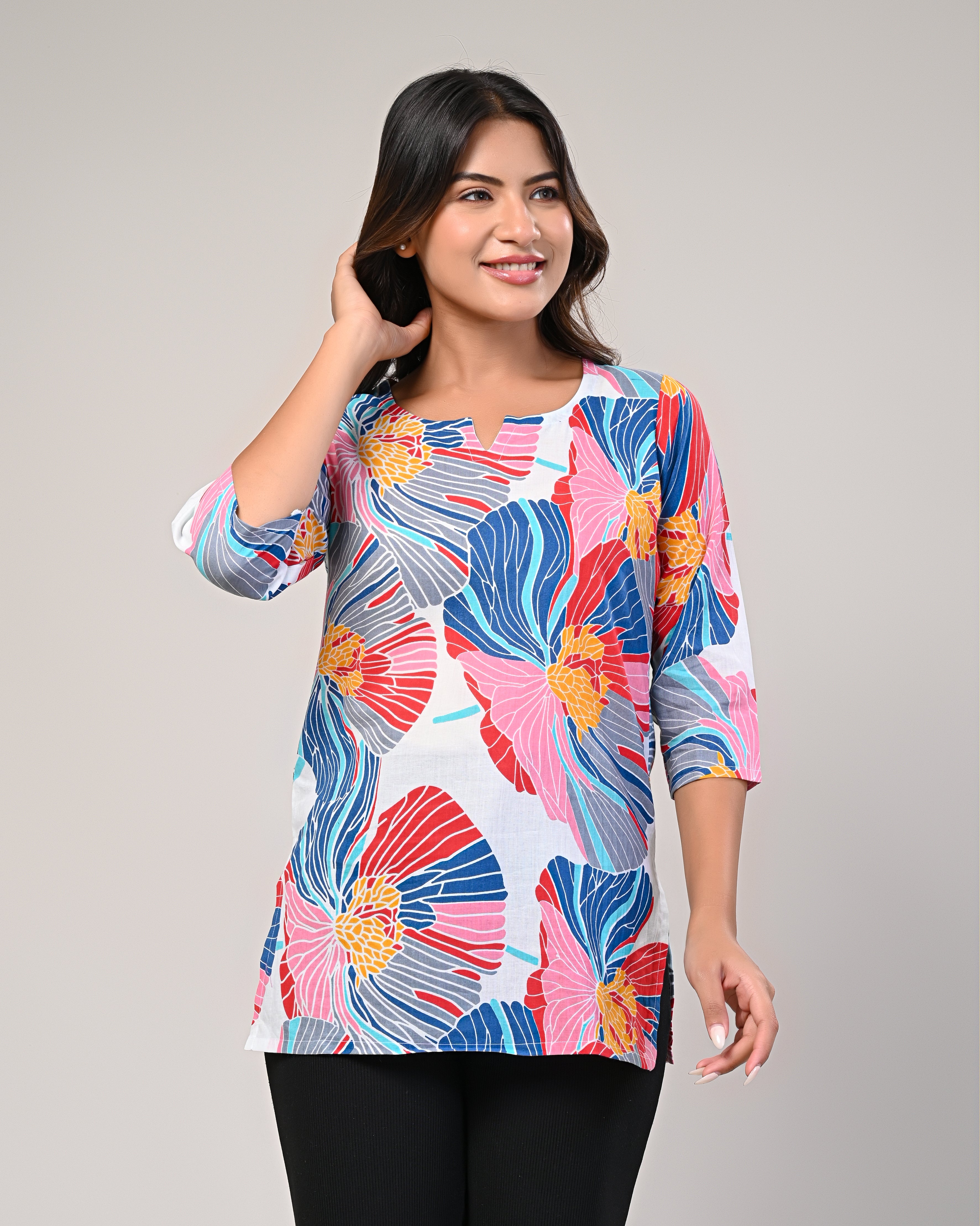Women’s Floral Printed Top