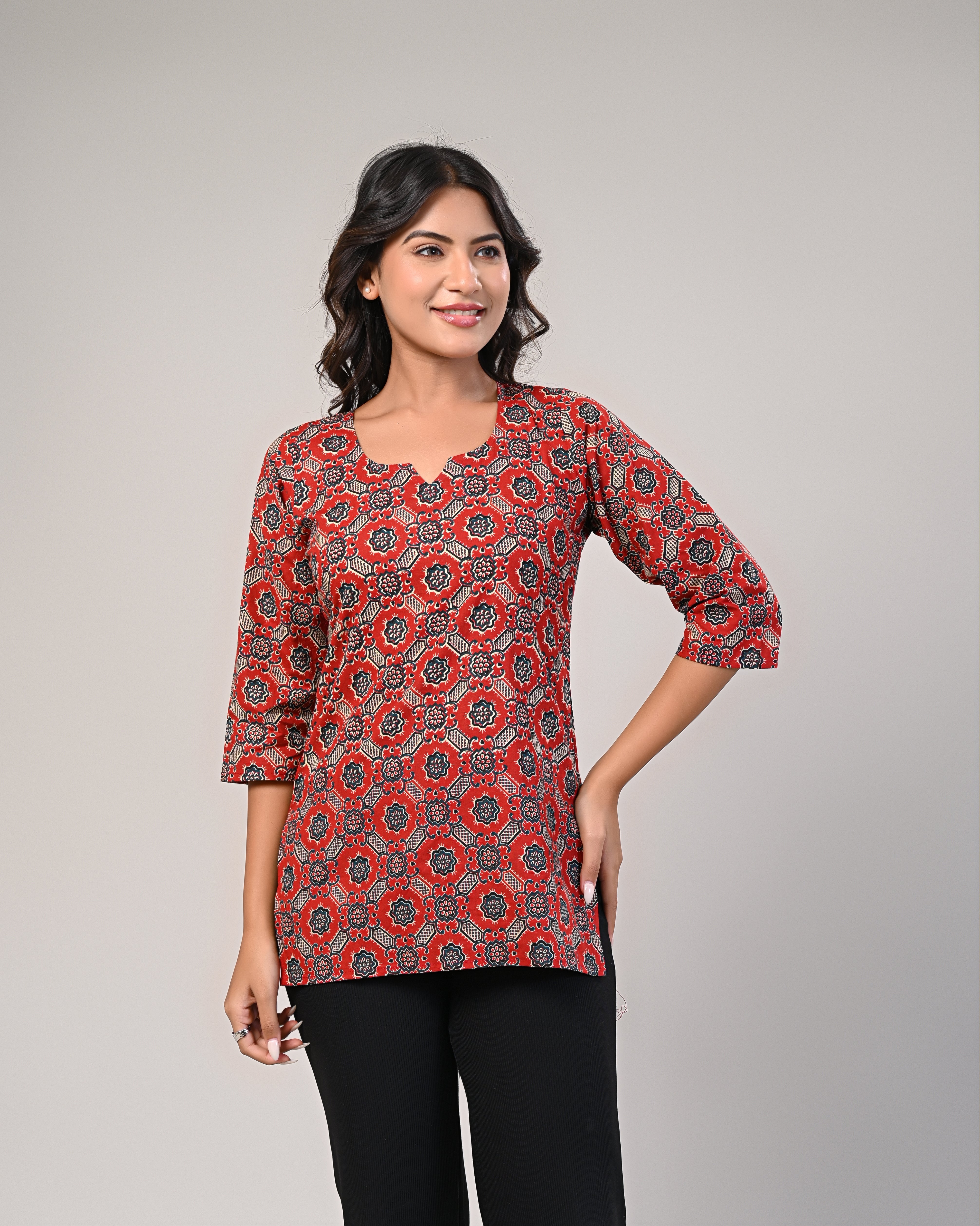 Women’s Maroon Printed Kurti