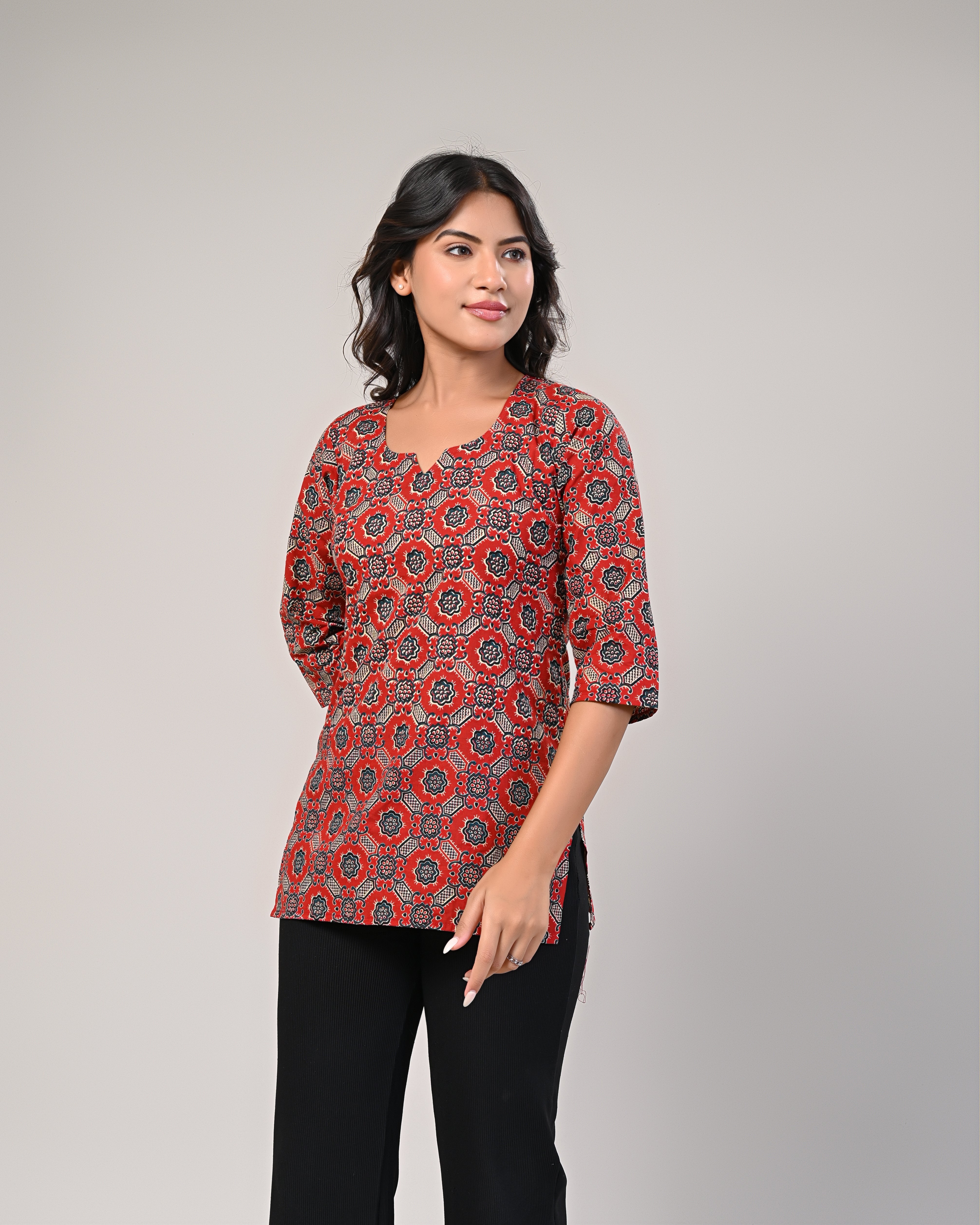 Women’s Maroon Printed Kurti