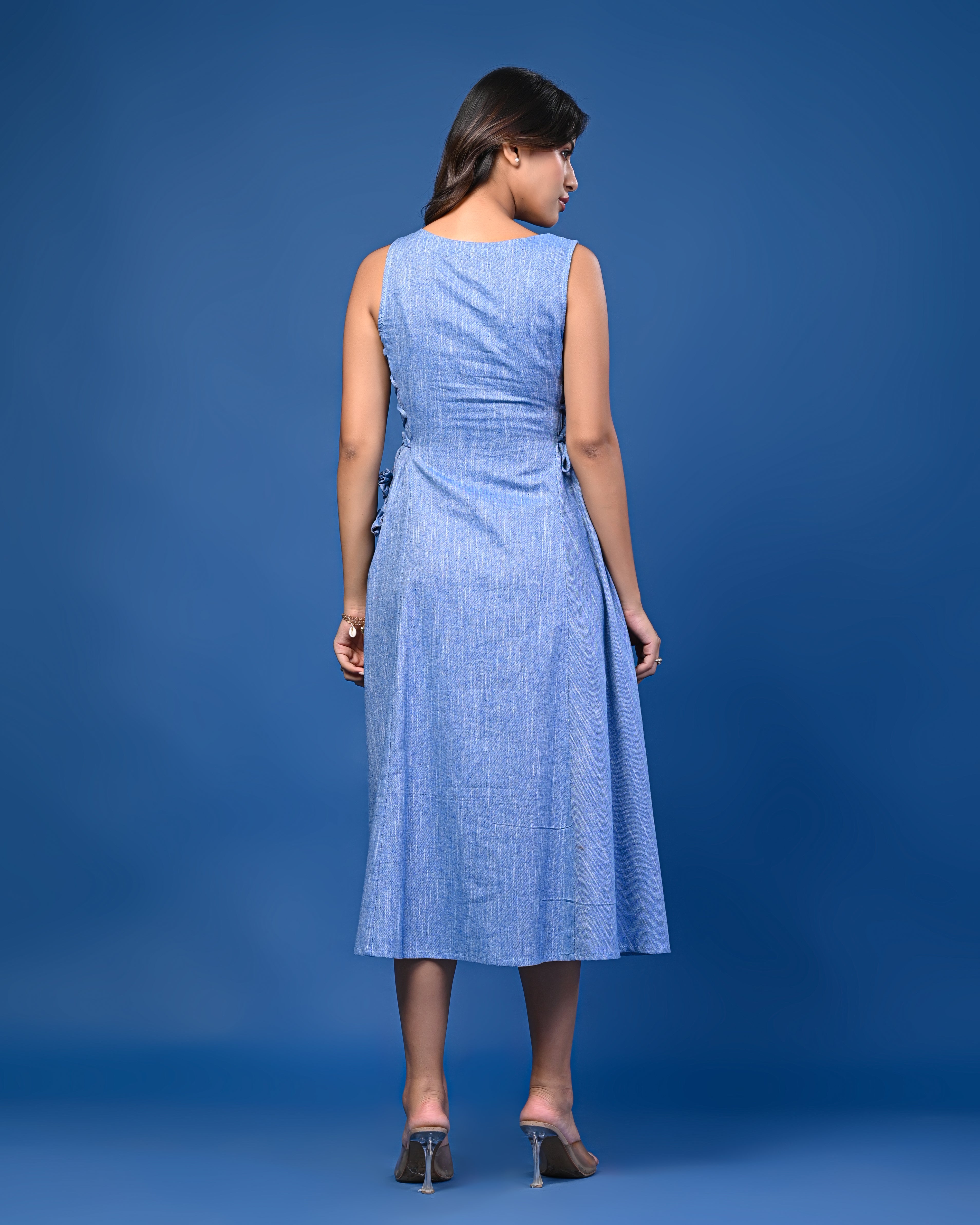 Blue Sleeveless Midi Dress